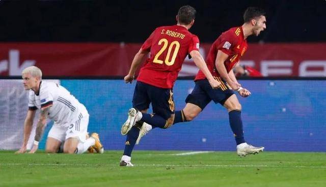  萨索洛妖锋大演帽子戏法创队史纪录  